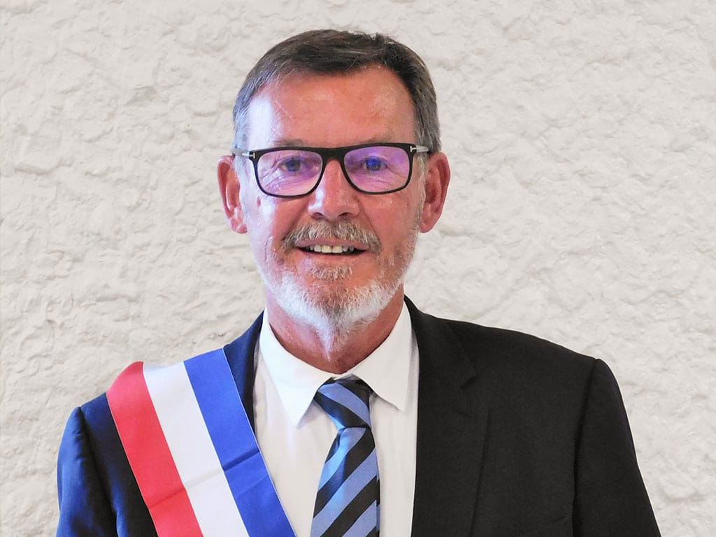 Read more about the article Passation de pouvoir